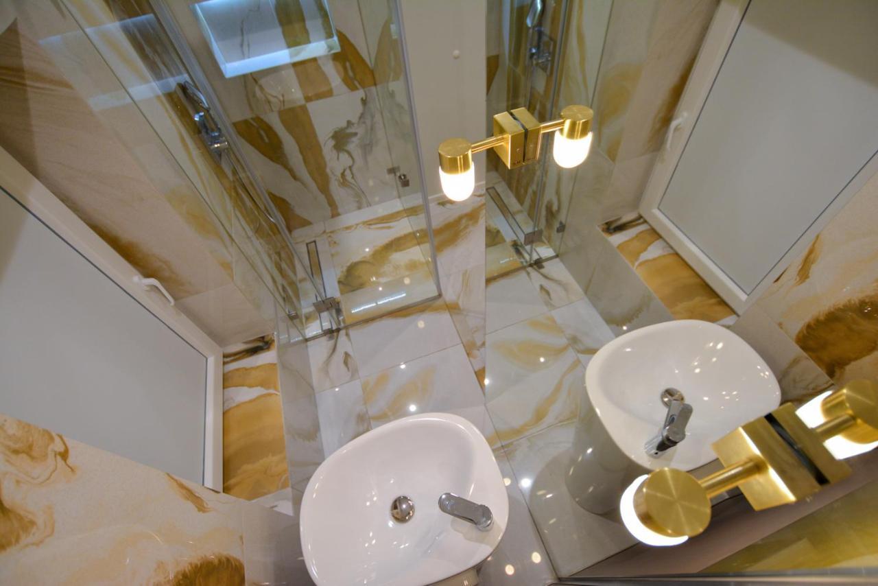 Lion'S Den Deluxe Studio Apartman Budapest Kültér fotó